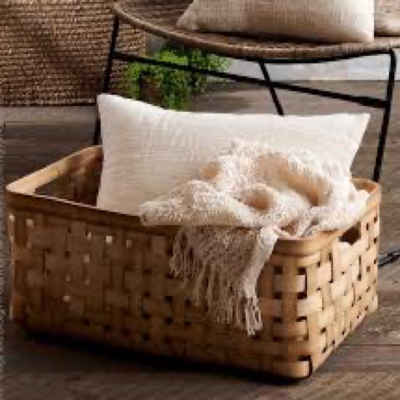 🆕 Target Handcrafted Farmhouse Woven Decorative Storage Basket Bin - Picture 11 of 14